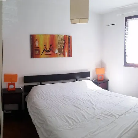 T2 Mezzanine Dans La Pinède, 5 Pers, Piscine - Fr-1-607-77 Agde