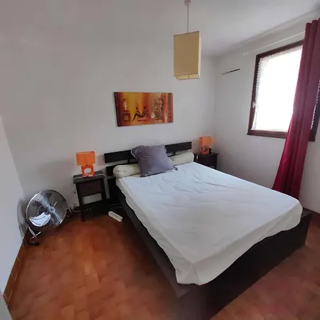 T2 Mezzanine Climatise Avec Piscine, Proche Et Loisirs, Pour 5 Pers. - Fr-1-607-77 Apartmán *